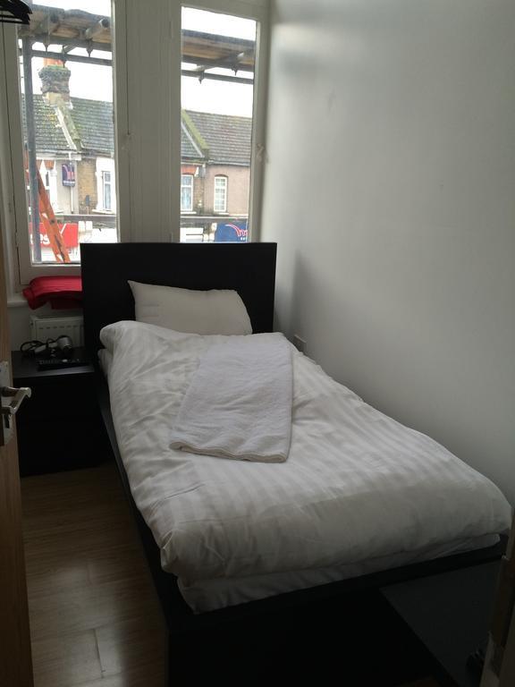 Hotel Duke Of Fife Barking  Zimmer foto